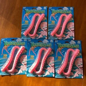 NEW TentaTickler 🐙 tentacle finger puppets
Five sets Fun for all ages 3+